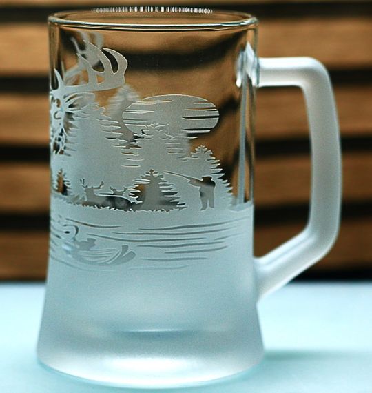 Пивной бокал 670 мл для охотника кружку с природой с гравировкой подарок для рыбака | Зображення 4