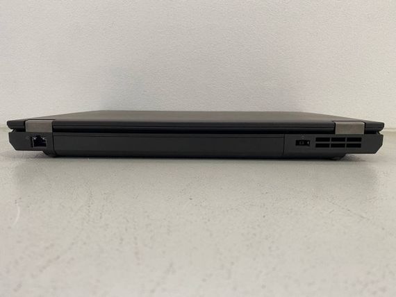Ноутбук Б-класс Lenovo ThinkPad T440p / 14" (1920x1080) TN / Intel Core i7-4600M (2 (4) ядра по 2.9 - 3.6 GHz) / 8 GB DDR3 / 240 GB SSD / Intel HD Graphics 4600 / VGA б/у | Зображення 7