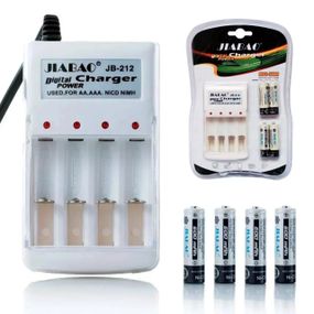 Зарядний пристрій для акумуляторів АА та ААА + 4 акумулятори ААА (1,2В, 600мАч), Jiabao JB-212 / Зарядка для акумуляторниїх