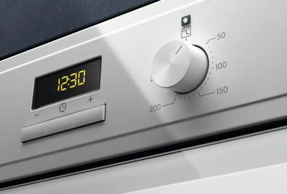 Електрична духова шафа Electrolux EOF3H40BW | Зображення 2