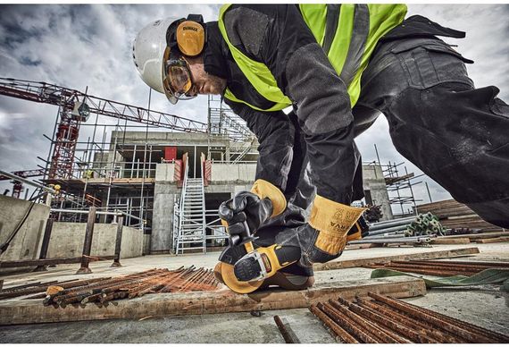 Шлифмашина угловая - болгарка аккумуляторная бесщёточная 125мм DeWALT DCG406N | Зображення 5