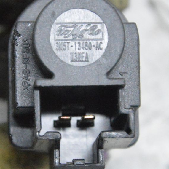 Датчик увімкнення стоп-сигналу Ford Focus C-Max Mondeo 2001-2025 Датчик увімкнення стоп-сигналу Форд 3M5T13480AC -AB | Зображення 1