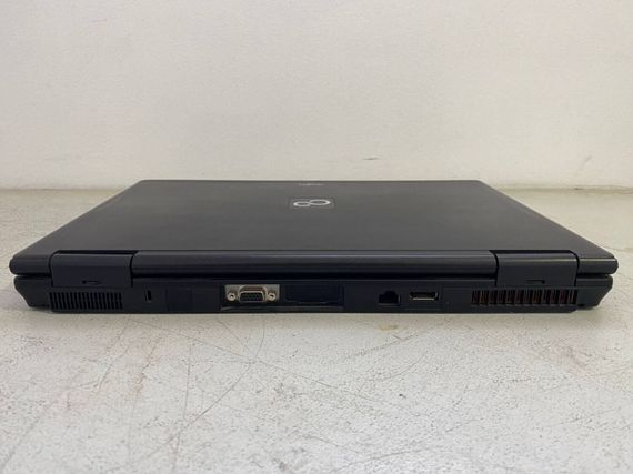 Мобільна робоча станція Fujitsu Celsius H710 / 15.6" (1920x1080) TN / Core i7-2720QM (4 (8) ядра по 2.2 - 3.3 GHz) / 16 GB DDR3 / 128 GB SSD / Quadro 1000M, 2 GB GDDR3, 128-bit / WebCam б/в + Подарунок зубна щітка Colgate | Зображення 5