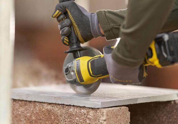 Шліфмашина кутова акум безщіткова STANLEY FATMAX SFMCG700B | Зображення 3