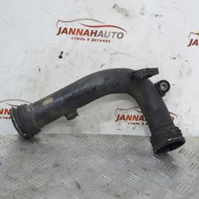 Патрубок інтеркулера 2.0 TDI Volkswagen Golf V 2003-2009 Шланг трубка системи охолодження Фольксваген 1K0145762L