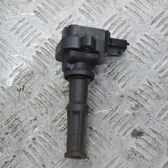 Котушка запалювання 1.8 SCI Ford Mondeo III 2003-2007 Котушка запалювання Форд Мондео 3 2S7G12029AC 0221604006