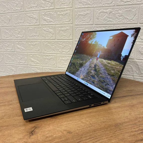 Ноутбук Dell Precision 5550 i7 10850H 16Gb SSD 256Gb Quadro T1000 Б/В | Зображення 1