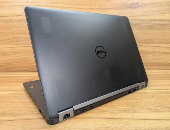 Ультрабук Dell Latitude E7470 / 14" (1920x1080) IPS / Intel Core i5-6300U (2 (4) ядра по 2.4 - 3.0 GHz) / 8 GB DDR4 / 256 GB SSD / Intel HD Graphics 520 / WebCam / HDMI / Windows 10 б/у + Подарок Флэш-накопитель USB 32 GB | Зображення 6