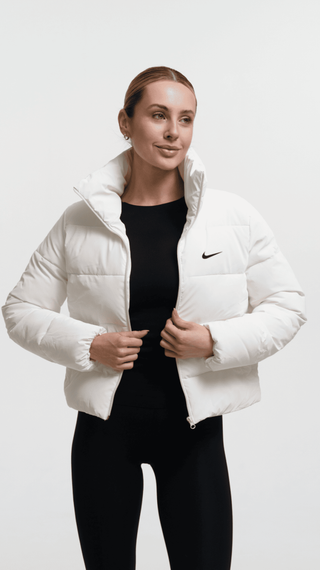 Куртка жiноча легка "Nike" біла (1090227778) | Зображення 4