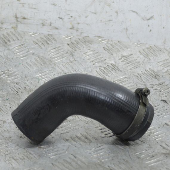 Патрубок інтеркулера 1.6 TDCI Ford Focus II 2004-2012 Шланг трубка системи охолодження Форд 6M516C646GA | Зображення 1