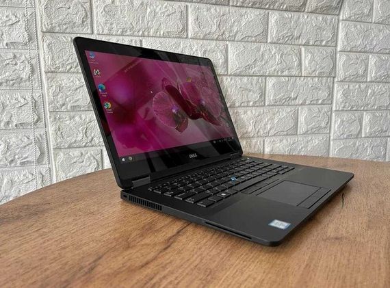 Ноутбук Сенсорний Dell Latitude 7470 14.0" QHD IPS i5 6300U 8Gb SSD 256Gb Б/У | Зображення 2