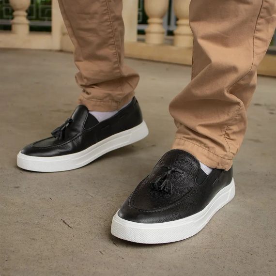 Легкі чорні чоловічі лофери на білій підошві 42 розмір | Зображення 6