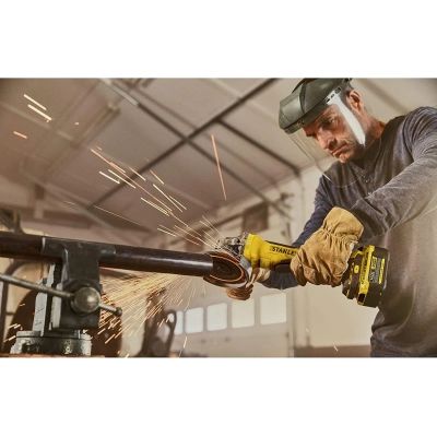 Шлифовальная машина Stanley FatMax, Li-Ion 18V, 9000 об/мин, d=125 мм, 2.66кг (без АКБ и ЗУ) (SFMCG700B) | Зображення 4