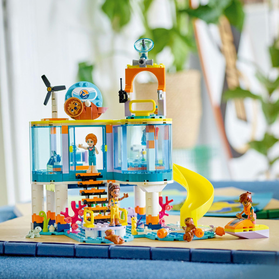 Конструктор LEGO Friends Морський рятувальний центр 376 деталей (41736) ff | Зображення 1