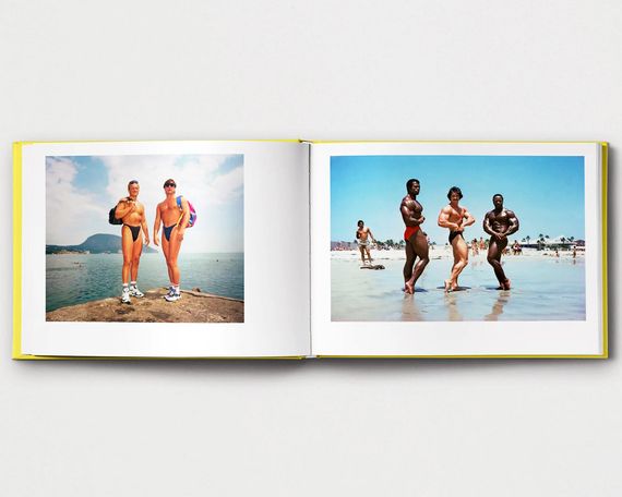Подарункові книги для фотографів фотографії Мартіна Парра Martin Parr x The Anonymous Project: Deja View | Зображення 4