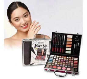 Полный набор косметики в подарочном чемодане Missyoung GM20250-1