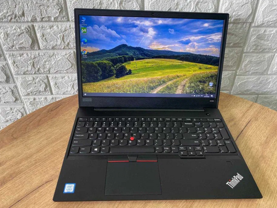 Ноутбук  Lenovo ThinkPad E580 15.6" HD i5 7200U 8Gb SSD 180Gb Б/В