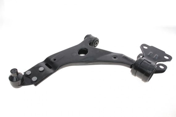 Важіль підвіски передній знизу  L Ford Kuga 1.5-2.5 13- 96-02924-2