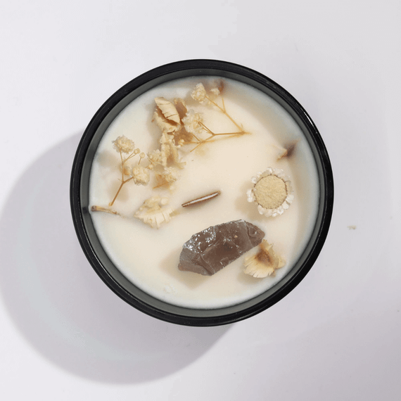 Свічка соєва з камінням та квітами  Лев 330г Hop Hare 5056368334726 | Зображення 2