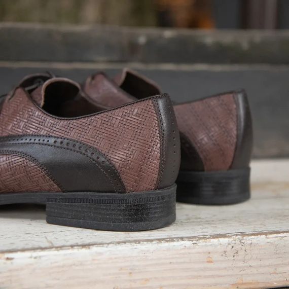 Елегантні коричневі туфлі 44 розмір | Зображення 1