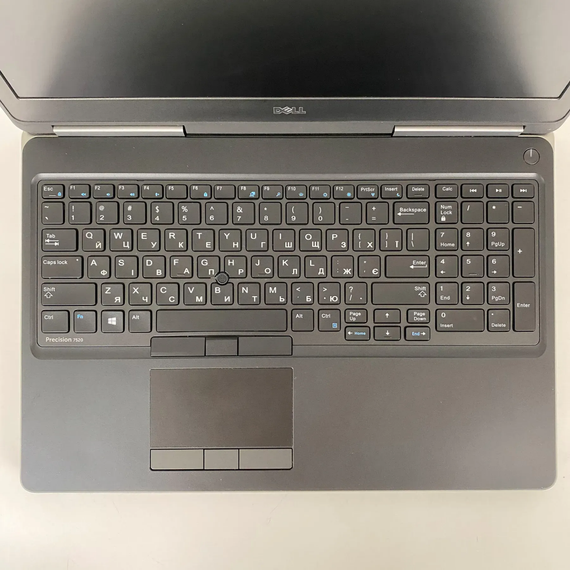 Мобильная рабочая станция Dell Precision 7520 / 15.6" (1920x1080) IPS / Intel Core i7-6920HQ (4 (8) ядра по 2.9 - 3.8 GHz) / 16 GB DDR4 / 256 GB SSD / nVidia Quadro M2200, 4 GB GDDR5, 128-bit / HDMI б/у + Подарок Беспроводная мышь / USB | Зображення 2