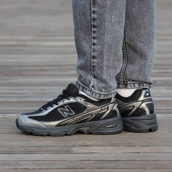 Демісезонні кросівки New Balance колір чорний, бронзовий | Зображення 1