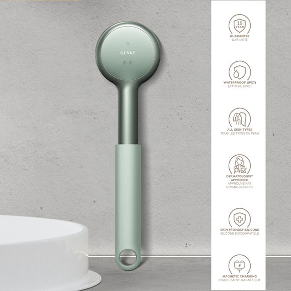 Звукова світлодіодна щітка для всього тіла GESKE Sonic LED Full-Body Brush&Intensive Exfoliator 9в1 green | Зображення 2