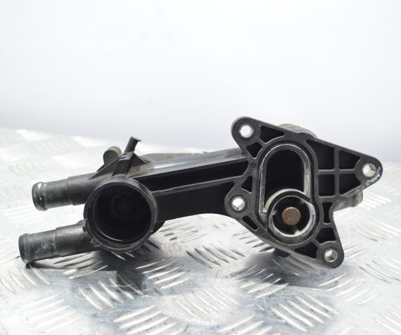 Корпус термостата 1.2 / 1.4 / 1.6 Skoda Fabia Octavia Rapid 2001-2015 Корпус термостата Шкода Фабія Октавія Рапід 03C121026AC | Зображення 3