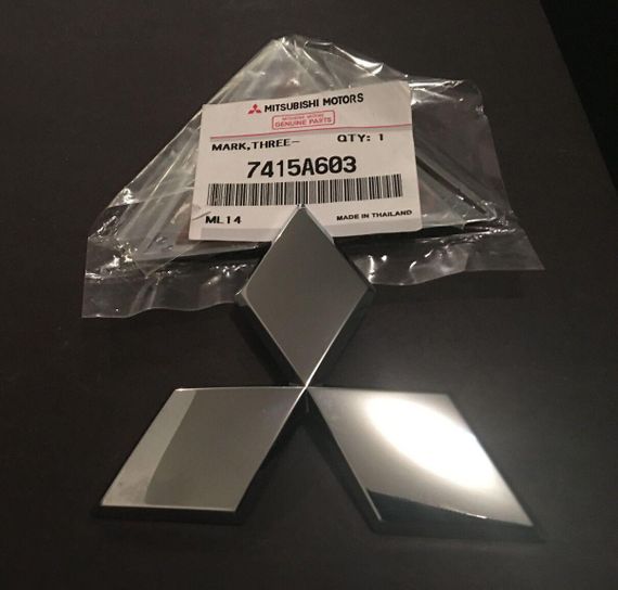 Емблема решітки радіатора Mitsubishi, 7415A603