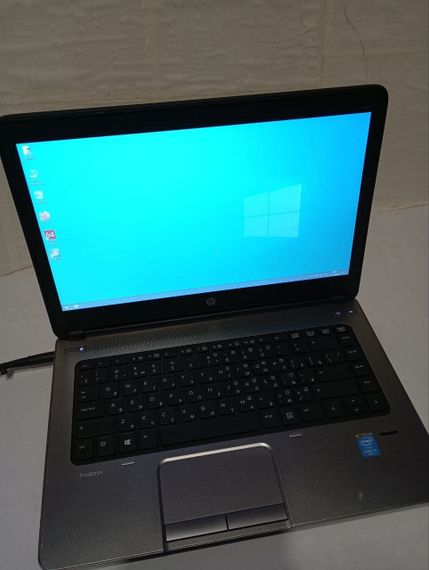 Ноутбук Б-клас HP ProBook 640 G1 / 14" (1366x768) TN / Intel Core i5-4310M (2 (4) ядра по 2.7 - 3.4 GHz) / 8 GB DDR3 / 128 GB SSD + 750 GB HDD / Intel HD Graphics 4600 / WebCam / АКБ не держит  б/в | Зображення 1