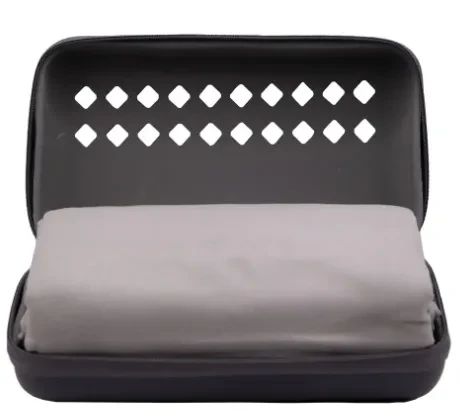Рушник з мікрофібри в чохлі TRAMP Pocket Towel 75х150 XL grey (UTRA-161-XL-grey) | Зображення 6
