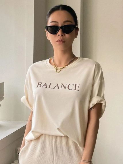 Футболка жіноча з принтом повсякденна L Бежева