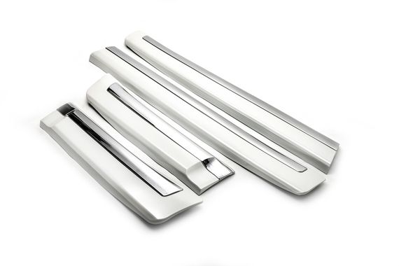 Комплект дверных молдингов (2008-2016) Белый цвет для Toyota Land Cruiser 200 | Зображення 3