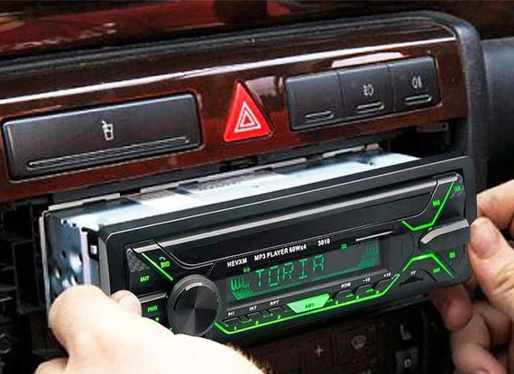 Автомагнітола RGB 5258BT F-157 Bluetooth USB TF AUX Радіо 60Wx4 7 кольорів підсвічування Чорний | Зображення 7