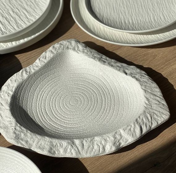 Салатник Olens Сноу-вайт 101-0526 28,5х23,5х2,5 см білий