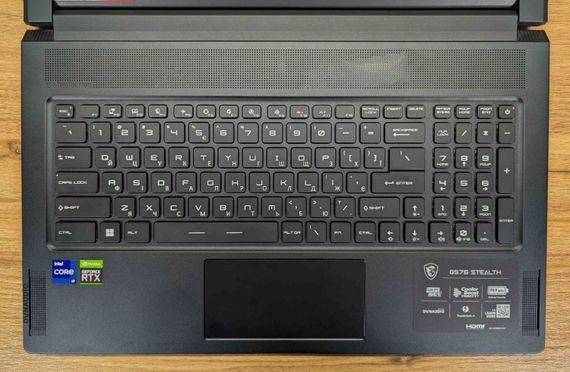 Игровой ноутбук Б-класс MSI GS76 Stealth 11 UG / 17.3" (1920x1080) IPS / Intel Core i9-11900H (8 (16) ядер по 2.1 - 4.9 GHz) / 32 GB DDR4 / 1000 GB SSD / nVidia GeForce RTX 3070, 8 GB GDDR6, 256-bit / WebCam / Windows 11 б/у + Подарок Мышь / USB | Зображення 3