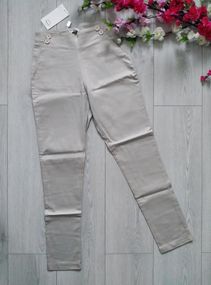 Жіночі класичні брюки everis