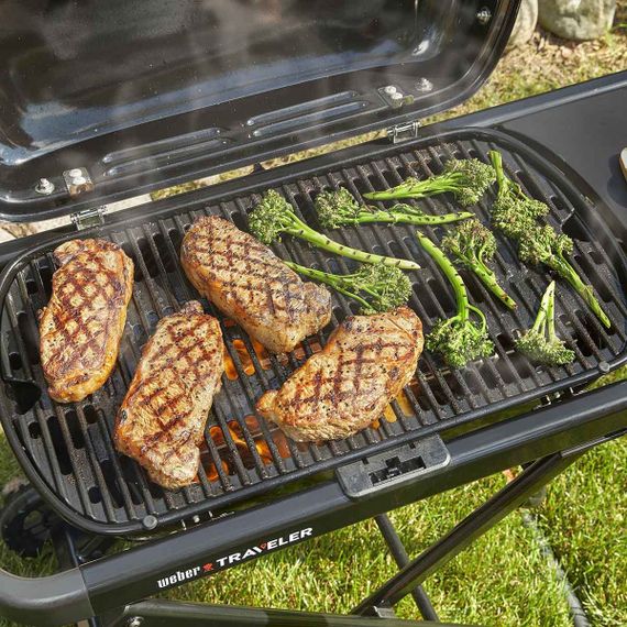 Портативний газовий гриль Weber Traveler 1501742 Код: 013798 | Зображення 4