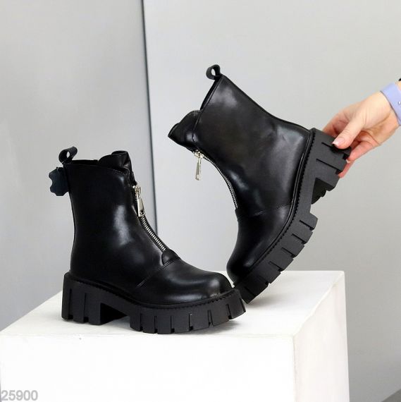 Черные кожаные ботинки берцы на молнии на тракторной подошве 37