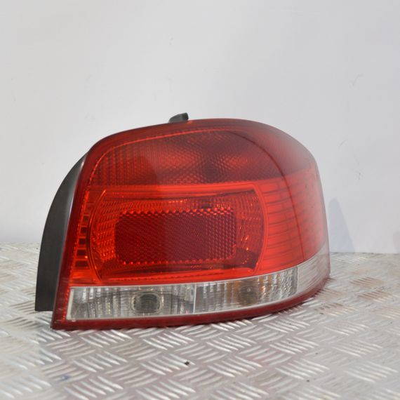 Ліхтар задній правий Audi A3 8P 2003-2008 Фара стоп задня права Ауді а3 8р 8P0945096