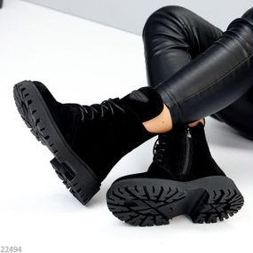 Круті повсякденні чорні черевики натуральна замша стильний декор 40