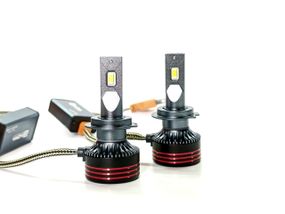 Комплект світлодіодних ламп M8 PRO H7 (PX26d) 55W Canbus 6000K 12000Lm 12/24V