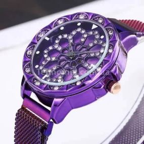 Женские часы с вращающимся циферблатом и каучуковым ремешком на магнитной застежке Flower Diamond Фиолетовые