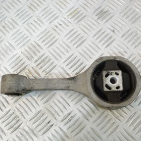 Кронштейн подушки двигуна Volkswagen Polo V 1.4 16V 2009-2017 Лапа опора мотора Фольксваген Поло 5