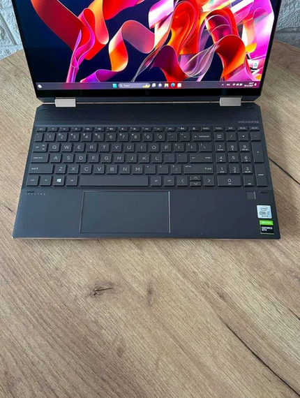Ноутбук Сенсорний HP Spectre 15,6" 4K OLED i7 10750H 16Gb SSD 512Gb GTX 1650Ti Б/В | Зображення 1
