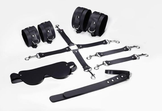 Набір для БДСМ 5 в 1 Feral Feelings BDSM Kit 5 Black, наручники, поножі, хрестовина, маска, падл Sex Aura