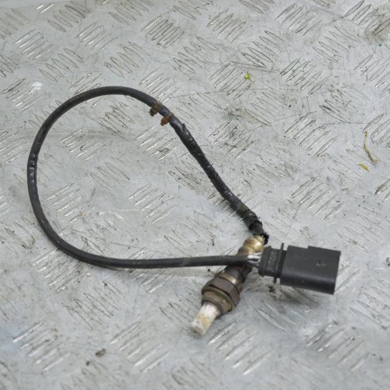 Лямбда-зонд 2.0 Audi A4 B6 2001-2005 Датчик кисневий Ауді а4 б6 038906265C