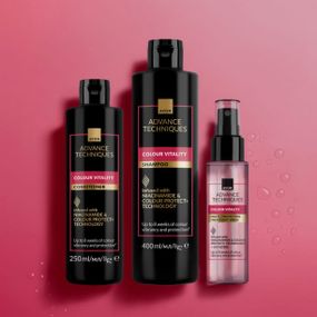 Набор для окрашенных волос Avon «Сияние цвета» (шампунь 400 мл + кондиционер 250 мл + мультизащитный спрей 100 мл)