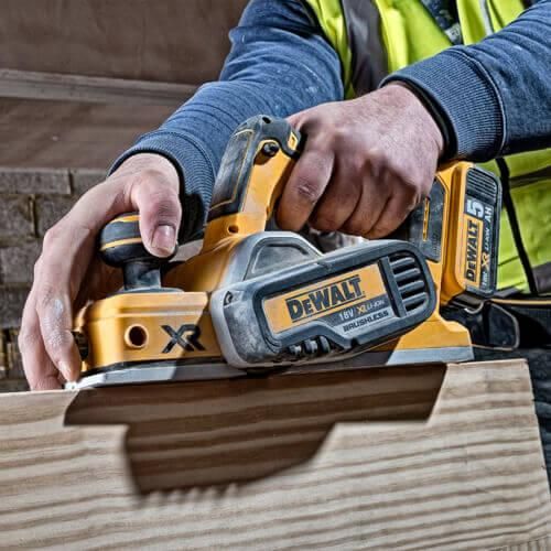 Рубанок аккумуляторный бесщёточный DeWALT DCP580P2 | Зображення 7