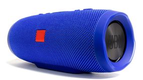 Портативная акустика B.U.M. Flip 4  (e607b6-92)